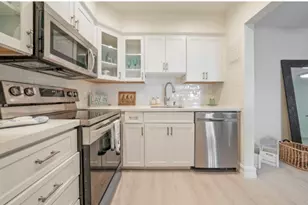 170 Cypress Club Dr, Pompano Beach, FL 33060 - Photo 4