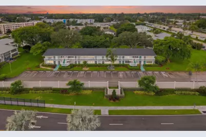 16 Westbury A Circle #16, Deerfield Beach, FL 33442 - Photo 2
