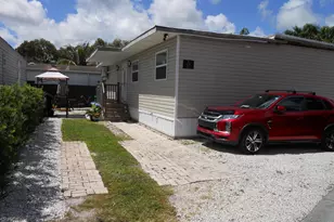 4633 SW 73rd Ave, Davie, FL 33314 - Photo 1