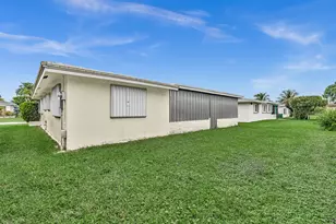 4402 NW 43rd Terrace, Tamarac, FL 33319 - Photo 32
