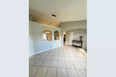 615 SW Lakehurst Drive, Port Saint Lucie, FL 34983 - Photo 4