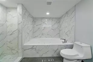 300 Three Islands Blvd, Hallandale Beach, FL 33009 - Photo 20