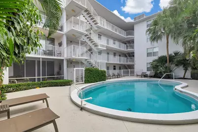 401 Peruvian Avenue #1050, Palm Beach, FL 33480 - Photo 12