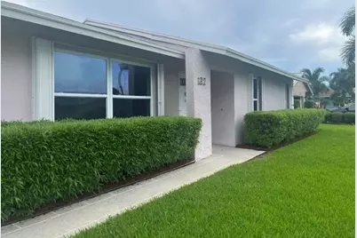 132 Bobwhite Road, Royal Palm Beach, FL 33411 - Photo 2