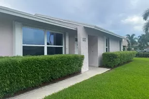 132 Bobwhite Rd, Royal Palm Beach, FL 33411 - Photo 2