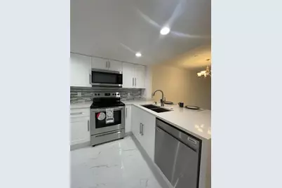 8025 S Colony Circle S #106, Tamarac, FL 33321 - Photo 2