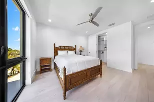 2001 Marietta Dr, Fort Lauderdale, FL 33316 - Photo 60