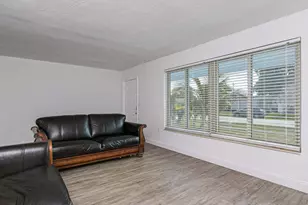 8451 NW 25th Ct, Sunrise, FL 33322 - Photo 10