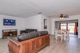 8451 NW 25th Ct, Sunrise, FL 33322 - Photo 6