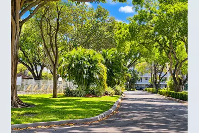 2671 S Course Drive #105, Pompano Beach, FL 33069 - Photo 16