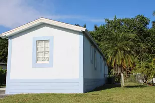 35250 SW 177th Ct, Homestead, FL 33034 - Photo 2