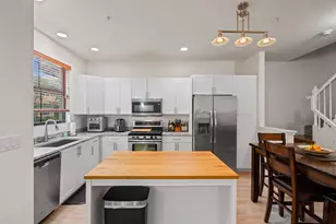 12641 NW 32nd Manor, Sunrise, FL 33323 - Photo 4