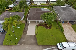 341 NE 45th St, Oakland Park, FL 33334 - Photo 36