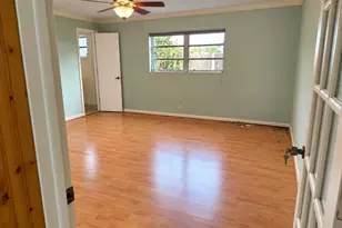 1025 SE 14th St, Deerfield Beach, FL 33441 - Photo 10