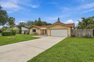 9041 NW 27th Pl, Coral Springs, FL 33065 - Photo 2