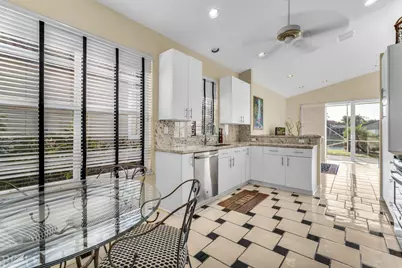 23313 Torre Circle, Boca Raton, FL 33433 - Photo 16