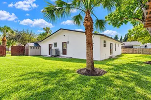 72 W Palm Dr, Margate, FL 33063 - Photo 12