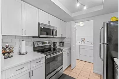 [Address not provided], West Palm Beach, FL 33417 - Photo 16