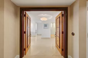 17555 Collins Ave, Sunny Isles Beach, FL 33160 - Photo 4
