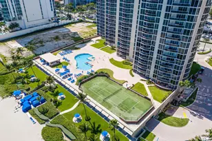 17555 Collins Ave, Sunny Isles Beach, FL 33160 - Photo 2