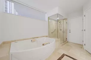 17555 Collins Ave, Sunny Isles Beach, FL 33160 - Photo 42