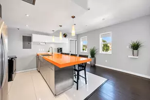 802 Euclid Ave, Miami Beach, FL 33139 - Photo 6