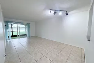8720 N Sherman Cir, Miramar, FL 33025 - Photo 4