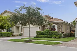 9074 NW 39th St, Coral Springs, FL 33065 - Photo 4