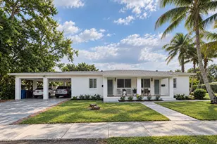 246 W Park Dr, Fort Lauderdale, FL 33315 - Photo 1