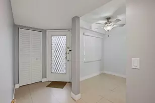 1251 SW 125th Ave, Pembroke Pines, FL 33027 - Photo 2