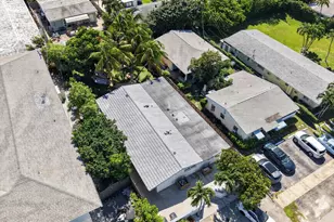 1986 NE 5th St, Deerfield Beach, FL 33441 - Photo 8