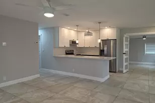 6298 NW 15th St, Margate, FL 33063 - Photo 4