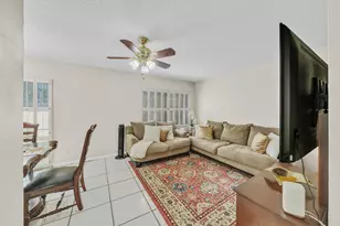 301 N Pine Island Rd, Plantation, FL 33324 - Photo 4