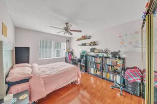 301 N Pine Island Rd, Plantation, FL 33324 - Photo 34
