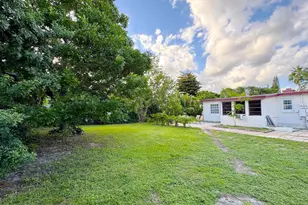 213 SW 3rd Pl, Dania Beach, FL 33004 - Photo 36