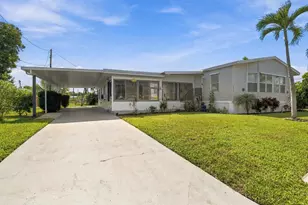 4056 S Shady Ln, Boynton Beach, FL 33436 - Photo 2