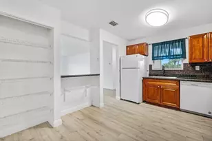 12269 Royal Palm Blvd, Coral Springs, FL 33065 - Photo 6