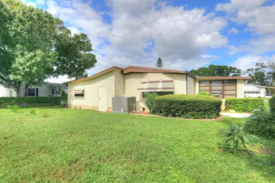 913 Balsam Street, Barefoot Bay, FL 32976 - Photo 8
