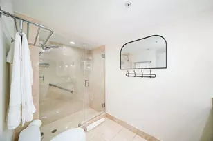 2670 E Sunrise Blvd, Fort Lauderdale, FL 33304 - Photo 16
