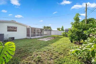 1903 E Chatham Road, West Palm Beach, FL 33415 - Photo 30