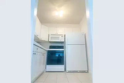 137 Coventry F, West Palm Beach, FL 33417 - Photo 14