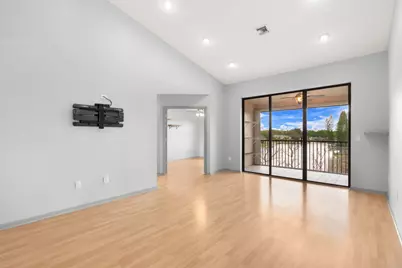 4400 NW 30th Street #424, Coconut Creek, FL 33066 - Photo 4
