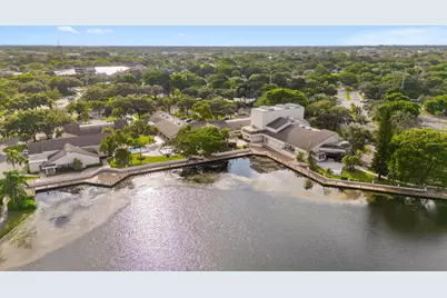 4400 NW 30th Street #424, Coconut Creek, FL 33066 - Photo 36