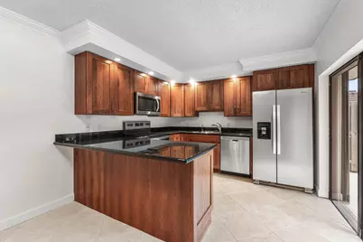 1202 12th Lane, Palm Beach Gardens, FL 33418 - Photo 2