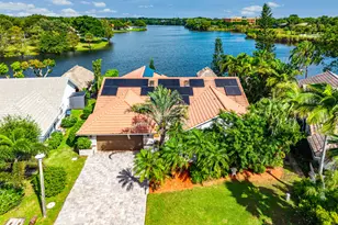 9 Aspen Ct, Boynton Beach, FL 33436 - Photo 1