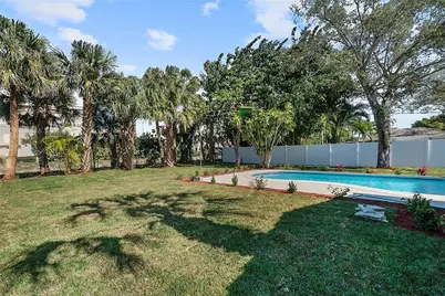 807 NW 7th Street, Boca Raton, FL 33486 - Photo 24
