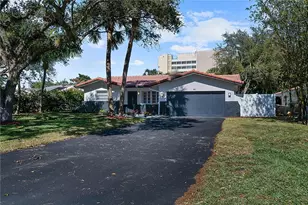 807 NW 7th St, Boca Raton, FL 33486 - Photo 1