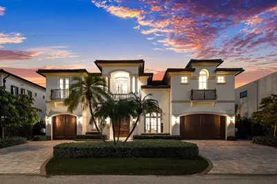 540 Golden Harbour Drive, Boca Raton, FL 33432 - Photo 2