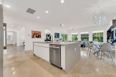 12075 NW 81st Court, Parkland, FL 33076 - Photo 18