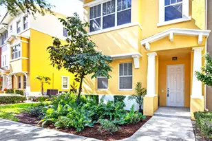 840 Marina Del Ray Ln, West Palm Beach, FL 33401 - Photo 2
